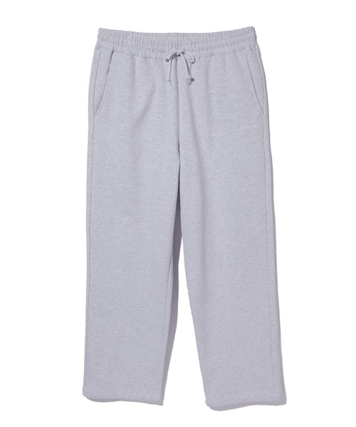 XLARGE(エクストララージ)の「【一部WEB限定】CURSIVE WIDE SWEAT PANTS(スウェットパンツ・メンズ・ブラック/アッシュ/ネイビー/グリーン・S/M/L/XL)」の3枚目の写真