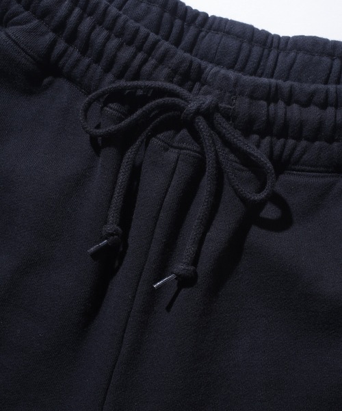 XLARGE(エクストララージ)の「【一部WEB限定】CURSIVE WIDE SWEAT PANTS(スウェットパンツ・メンズ・ブラック/アッシュ/ネイビー/グリーン・S/M/L/XL)」の20枚目の写真
