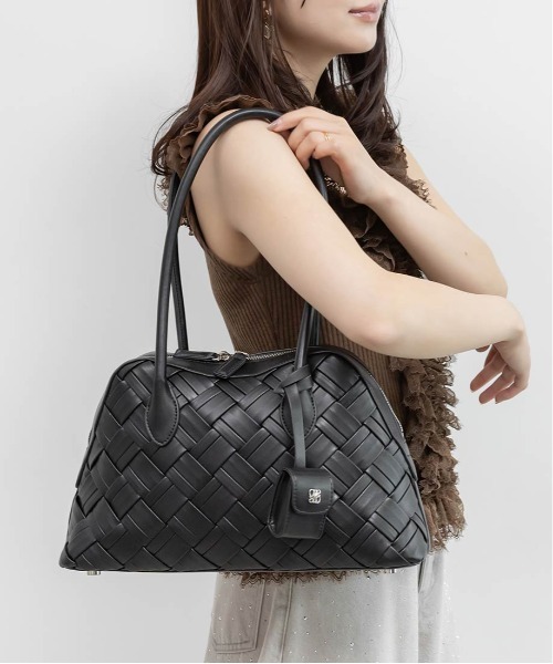 RANDA(ランダ)の「編み込みデザインショルダーバッグ(ショルダーバッグ・レディース・ブラウン/ブラック・L)」の8枚目の写真