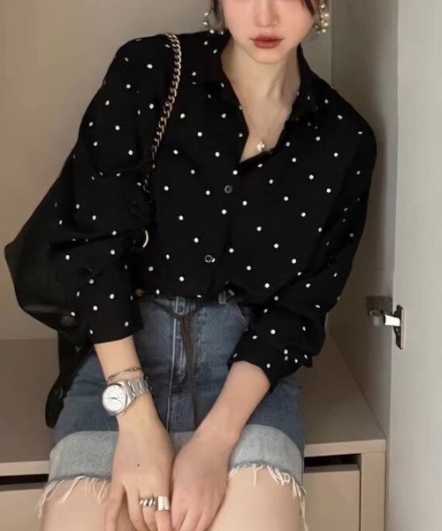 NANEA（ナネア）の「ドット柄レギュラーシャツ（シャツ/ブラウス・レディース・ブラック・MEDIUM）」の10枚目の写真