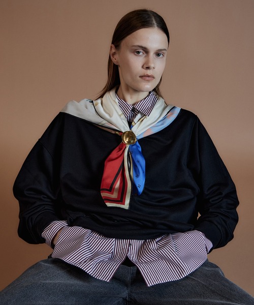 MAISON SPECIAL(メゾンスペシャル)の「【2026Autumn PRE-ORDER】2WAY Off-Shoulder Sweatshirt/2WAYオフショルスウェット(スウェット・レディース・グレー/カーキ/ブラック・FREE)」の9枚目の写真