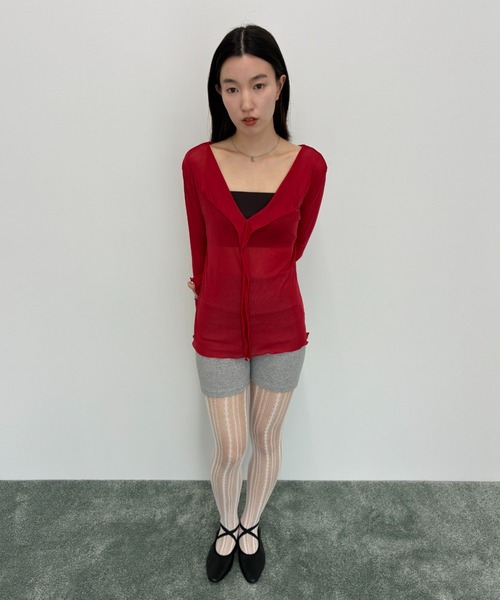 FUULLY STUDIO(フーリィーステューディオ)の「2WAYシアーオフネックトップス(Tシャツ/カットソー・レディース・レッド/ホワイト・FREE)」の13枚目の写真