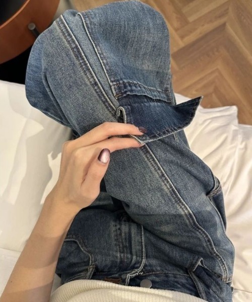 LUCPY(ラクピー)の「カーゴポケットワイドデニムパンツ(デニムパンツ・レディース・ブルー・X-LARGE/LARGE/MEDIUM/SMALL)」の3枚目の写真