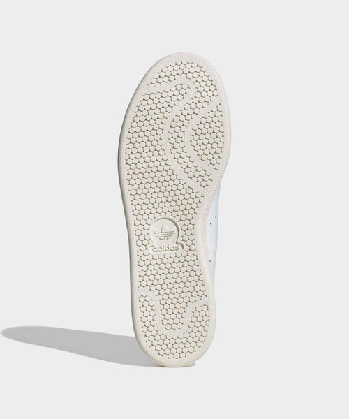 adidas(アディダス)の「スタンスミス / Stan Smith / アディダスオリジナルス adidas Originals(スニーカー・メンズ・ホワイト・29.0cm/28.5cm/28.0cm/25.0cm/25.5cm/26.0cm/27.0cm/27.5cm/26.5cm/22.5cm/22.0cm/23.0cm/23.5cm/24.0cm/24.5cm)」の3枚目の写真