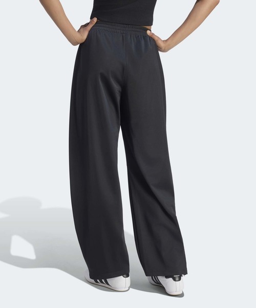 adidas(アディダス)の「ファイヤーバード バレル パンツ / アディダスオリジナルス adidas Originals(スウェットパンツ・レディース・ブラック・X-LARGE/LARGE/MEDIUM/SMALL)」の2枚目の写真