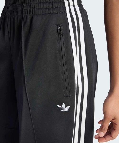 adidas(アディダス)の「ファイヤーバード バレル パンツ / アディダスオリジナルス adidas Originals(スウェットパンツ・レディース・ブラック・X-LARGE/LARGE/MEDIUM/SMALL)」の3枚目の写真