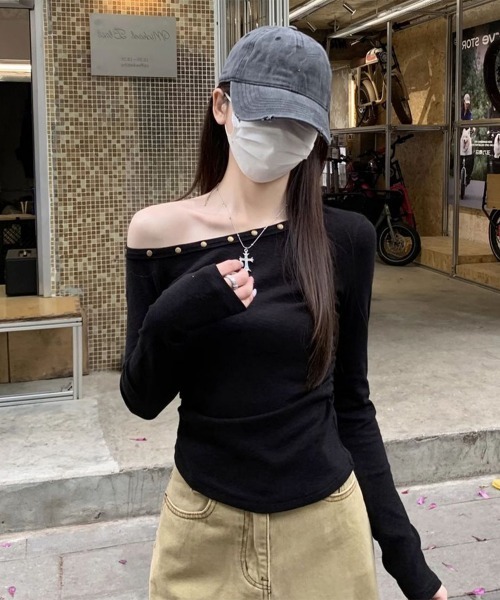 Miniministore（ミニミニストア）の「オフショルtシャツ長袖 レディース 春秋（Tシャツ/カットソー・レディース・ホワイト/ブラック・FREE）」の13枚目の写真