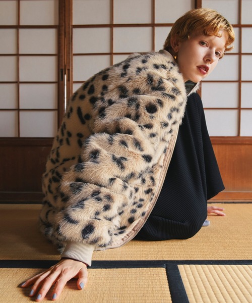 OMMO(オーエムエムオー)の「VOLUME FUR BZ(ブルゾン・レディース・ブラウン/ホワイト系その他・38/36)」の12枚目の写真