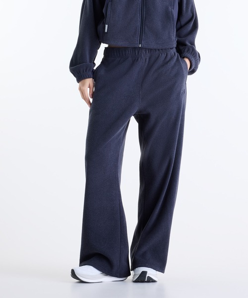 NEW BALANCE(ニューバランス)の「フリースパンツ(スウェットパンツ・レディース・スミクロ/アイボリー・MEDIUM/SMALL/LARGE)」の1枚目の写真