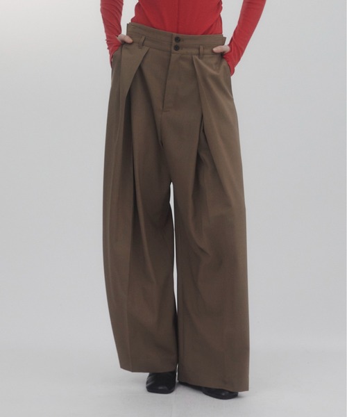 CITY TOKYO(シティトウキョウ)の「【CITY TOKYO/シティートウキョウ】Belt Arranged Tuck Wide Pants/ウールタックワイドパンツ(スラックス・レディース・グレー系その他/ブラウン/ダークグレー・4/1/3/2)」の3枚目の写真