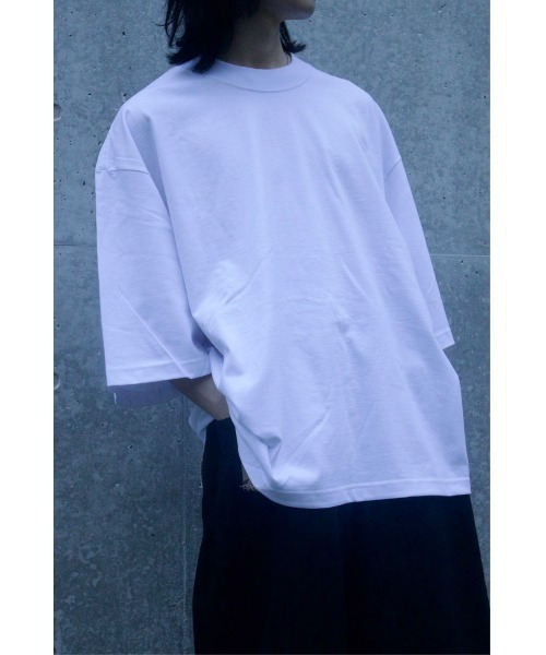 SHAKA WeAR(シャカウェア)の「【SHAKA WeAR/シャカウェア】マックスヘビーウェイトオーバーサイズ Tシャツ 7.5oz Max Heavyweight Oversized Tee(Tシャツ/カットソー・メンズ・ブラック/ホワイト・MEDIUM/X-LARGE/LARGE)」の1枚目の写真