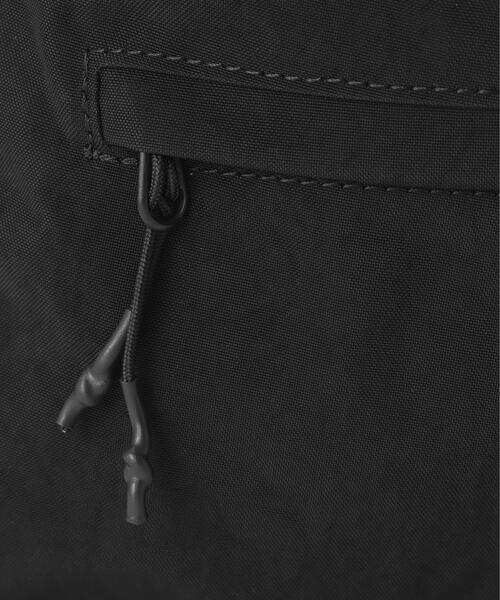 +phenix（プラスフェニックス）の「+phenix/プラスフェニックス/TECH FUROSHIKI BAG（ショルダーバッグ・メンズ・グレー/ブラック・F）」の10枚目の写真