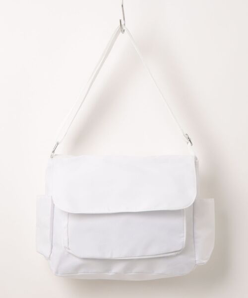 Coo+i(クーイ)の「ナイロンショルダーバッグ(ショルダーバッグ・レディース・ブラック/ホワイト・FREE)」の1枚目の写真