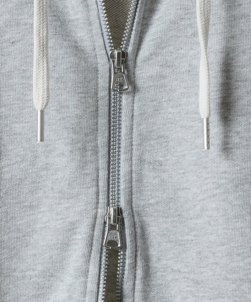 NUMBER (N)INE(ナンバーナイン)の「FIRM COTTON LIGHT SHORT PILE FULL ZIP SWEAT HOODIE / ファーム コットン ライト ミニ裏毛 ワンポイント ロゴプリント ジップアップ スウェット パーカー(パーカー・メンズ・ブラック/トップグレー・M/L/XL)」の13枚目の写真