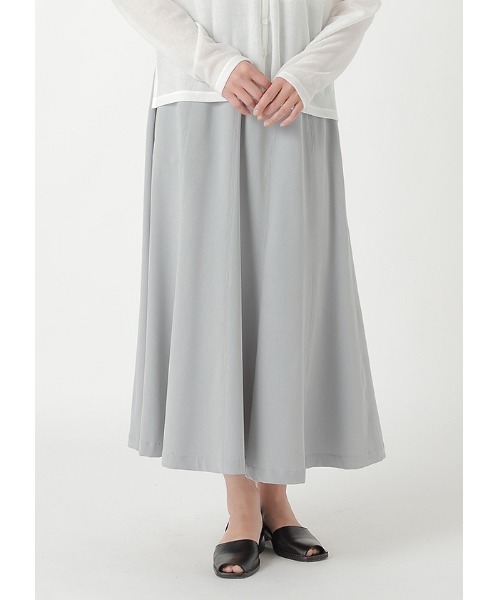 ZUCCa(ズッカ)の「DRY GABARDINE(スカート・レディース・ライトグレー/ブラック/カーキ・M size)」の9枚目の写真