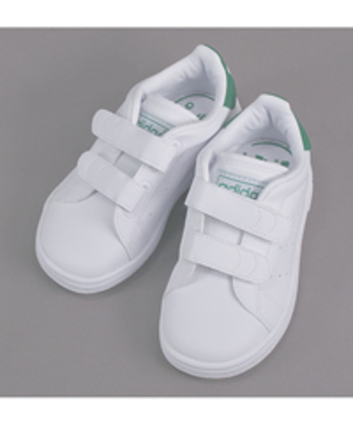green label relaxing（グリーンレーベルリラクシング）の「adidas STANSMITH スニーカー（スニーカー・キッズ・LT.PINK/ホワイト/Orange/ピンク・14cm/16cm/13cm/15cm）」の2枚目の写真
