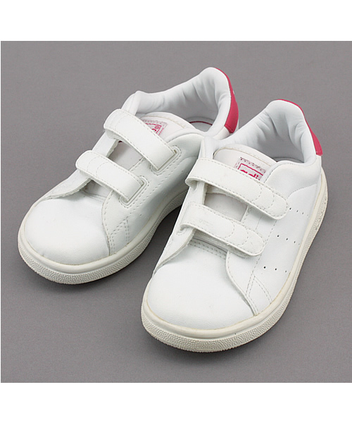 green label relaxing（グリーンレーベルリラクシング）の「adidas STANSMITH スニーカー（スニーカー・キッズ・LT.PINK/ホワイト/Orange/ピンク・14cm/16cm/13cm/15cm）」の11枚目の写真