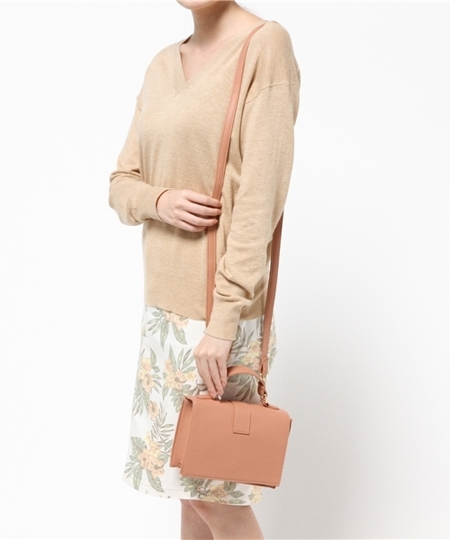 E hyphen world gallery（イーハイフンワールドギャラリー）の「コンパクトバッグ（ショルダーバッグ・レディース・アイボリー/ブラック/マスタード/ブルーグリーン/ピンクベージュ・FREE）」の17枚目の写真