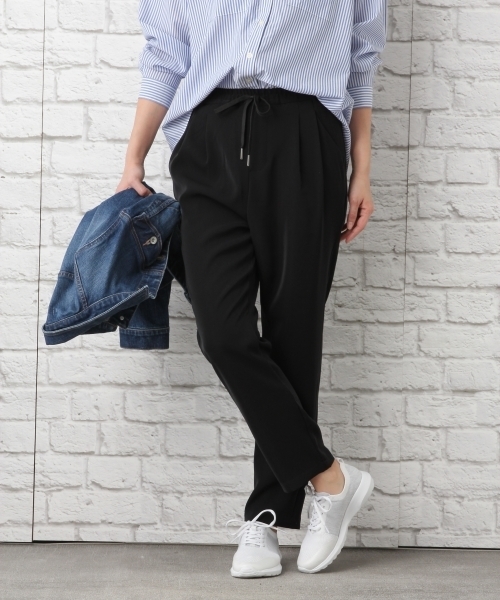 LEPSIM（レプシィム）の「WフェイスPEトラックパンツ　740653（その他パンツ・レディース・ブラック/ベージュ・LARGE/MEDIUM）」の2枚目の写真