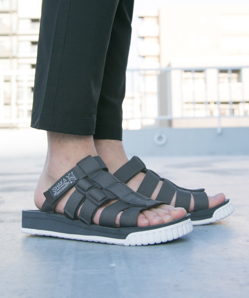 SHAKA(シャカ)の「SHAKA×UR 別注RALLY SLIDE(サンダル・メンズ・インディゴブルー・8/10/9/7)」の1枚目の写真