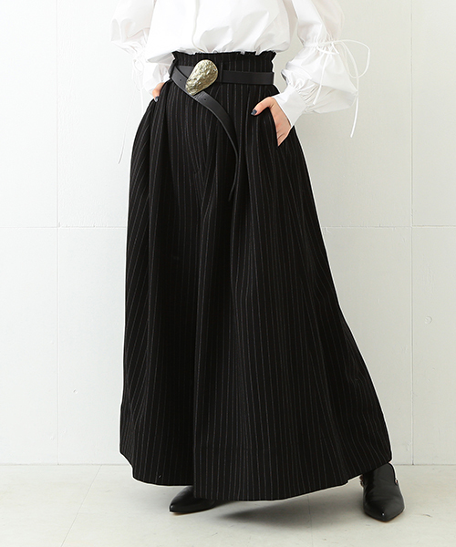 Rbs アールビーエス の Rbs ピンストライプ タック フレア パンツ その他パンツ Wear