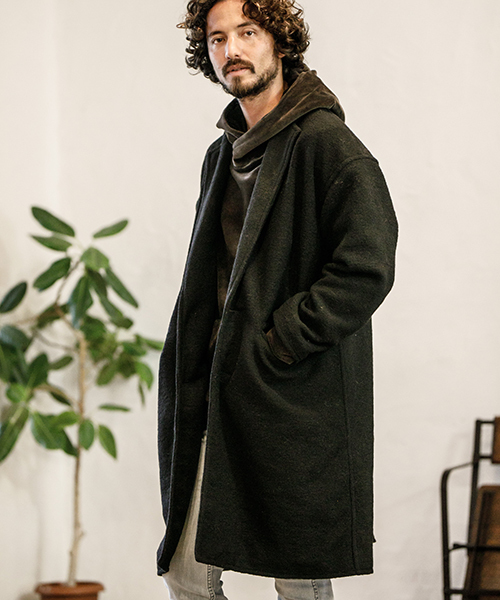 CAMBIO(カンビオ)の「mj4910-Sliver Knit Wide Chester Field Coat コート(チェスターコート・メンズ・チャコール/ネイビー/ブラック・L/S/M)」の2枚目の写真