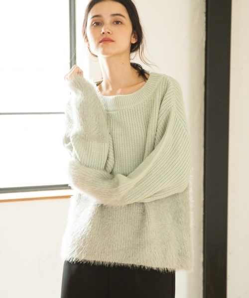 A part by(アパートバイ)の「5GAWフェザーキリカエPO 773013 (ニット/セーター・レディース・ライトグレー/ブラック/ブルー/ブラック系その他・FREE)」の3枚目の写真