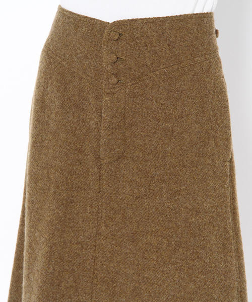 BEAMS BOY（ビームスボーイ）の「□BEAMS BOY / バックアジャスト ツイードスカート（スカート・レディース・ベージュ/グリーン・0/1）」の5枚目の写真