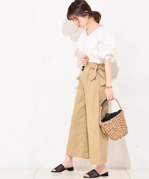 natural couture(ナチュラルクチュール)の「サイドリボンチノパンツ(その他パンツ・レディース・ベージュ/ネイビー/インディゴブルー/ピンク・FREE)」の7枚目の写真