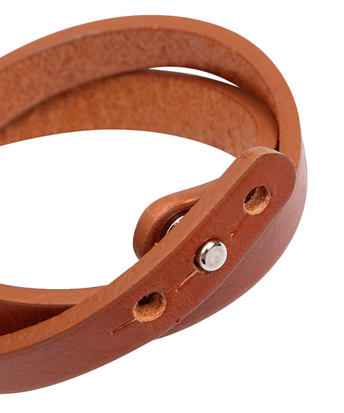 X-girl（エックスガール）の「LEATHER BANGLE（バングル/リストバンド・レディース・ブラック/ブラウン・ONE SIZE）」の4枚目の写真