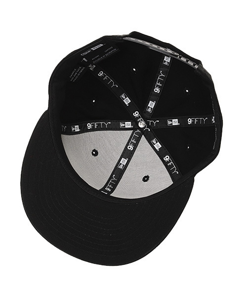 Candy Stripper（キャンディストリッパー）の「【NEW ERA×Candy stripper】9FIFTYTM / WEIRD BEAR（キャップ・レディース・ブラック・FREE）」の7枚目の写真
