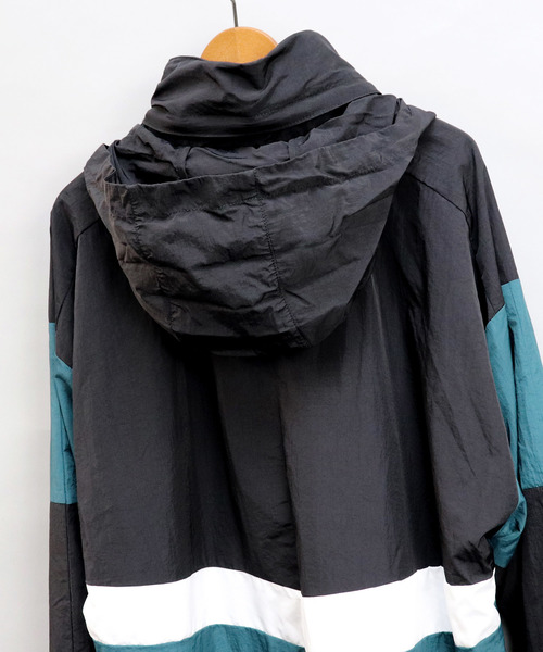 Confirm（コンファーム）の「Confirm / コンファーム ナイロントラックジャケット（ブルゾン・メンズ・ブラック/ネイビー・M/L）」の16枚目の写真