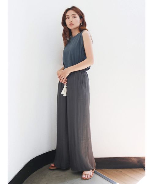 Ungrid(アングリッド)の「カラータンクトップ(タンクトップ・レディース・オフホワイト/チャコールグレー/オレンジ/イエロー/パープル/ブルー・FREE)」の20枚目の写真