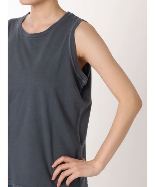 Ungrid(アングリッド)の「カラータンクトップ(タンクトップ・レディース・オフホワイト/チャコールグレー/オレンジ/イエロー/パープル/ブルー・FREE)」の15枚目の写真