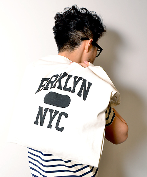 AMERICAN RAG CIE（アメリカンラグシー）の「AMERICAN RAG CIE キャンバス2WAYプリントバッグ【WEB限定】∴（ショルダーバッグ・メンズ・オフホワイト・FREE）」の10枚目の写真