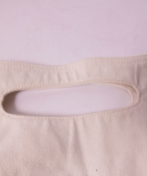 AMERICAN RAG CIE（アメリカンラグシー）の「AMERICAN RAG CIE キャンバス2WAYプリントバッグ【WEB限定】∴（ショルダーバッグ・メンズ・オフホワイト・FREE）」の5枚目の写真