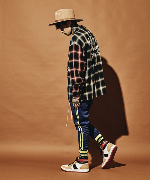 MSML(エムエスエムエル)の「CRAZY PATTERN BALLOON OMBRE CHECK SHIRTS(シャツ/ブラウス・メンズ・ブラック・S/M/L)」の13枚目の写真