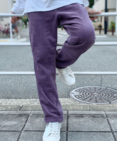 FREDY&GLOSTER（フレディアンドグロスター）の「【WEB限定カラーあり】【SUNDAY TOOLS WEAR】 シェフパンツ ワイドパンツ コーデュロイパンツ（その他パンツ・メンズ・ブラック/グレー/ブラウン/ブラウン系その他/ミント/ブルー系その他/グレイッシュブルー/ラベンダー/ベビーピンク/キナリ/オフホワイト・M/L）」の12枚目の写真