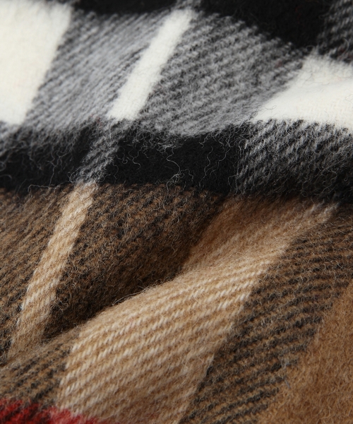 UNITED ARROWS(ユナイテッドアローズ)の「<BRONTE(ブロント)>チェック柄ストール◆(ストール/ショール・レディース・ホワイト/ブラック/ベージュ/レッド/ネイビー・フリー)」の11枚目の写真