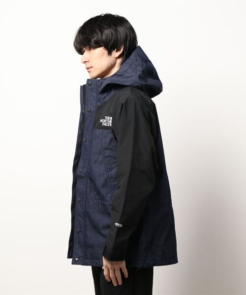 RATTLE TRAP（ラトルトラップ）の「＜THE NORTH FACE＞Mountain Light Jacket（マウンテンパーカー・メンズ・ブラック/イエロー系その他・S/M）」の3枚目の写真