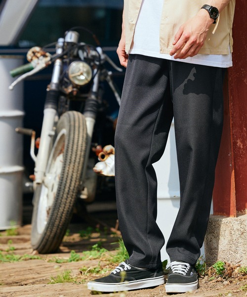 BARK MANHATTAN（バークマンハッタン）の「スタプレ ワイドテーパードイージーパンツ（その他パンツ・メンズ・ブラック/カーキ/ブラウン/ベージュ/ベージュ系その他/ネイビー/ブルー系その他・M/L）」の19枚目の写真