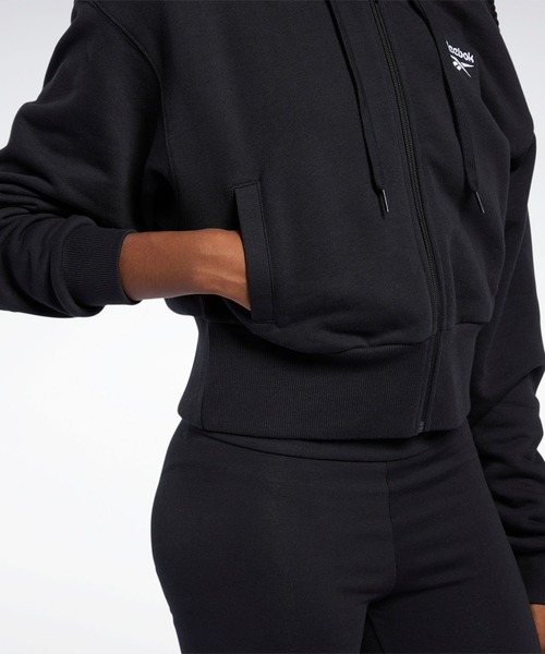 Reebok(リーボック)の「クラシックス ファウンデーション フレンチテリー フーディー / Classics Foundation French Terry Hoodie(パーカー・レディース・サンドベージュ/ブラック・X-LARGE/SMALL/MEDIUM/LARGE)」の5枚目の写真