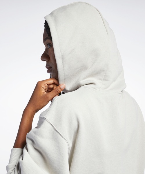 Reebok(リーボック)の「クラシックス ファウンデーション フレンチテリー フーディー / Classics Foundation French Terry Hoodie(パーカー・レディース・サンドベージュ/ブラック・X-LARGE/SMALL/MEDIUM/LARGE)」の10枚目の写真