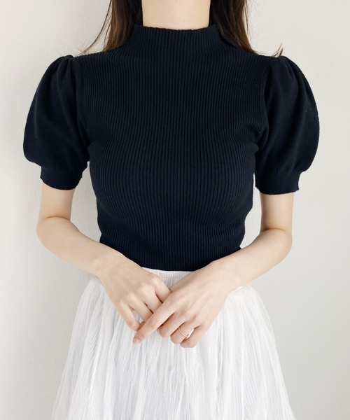 Loueme（ルエム）の「ハイネックパフスリーブリブニット（Tシャツ/カットソー・レディース・ホワイト/ブラック/ベージュ/レッド/ブルー・FREE）」の8枚目の写真