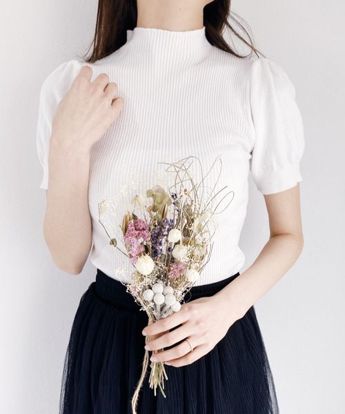 Loueme（ルエム）の「ハイネックパフスリーブリブニット（Tシャツ/カットソー・レディース・ホワイト/ブラック/ベージュ/レッド/ブルー・FREE）」の14枚目の写真