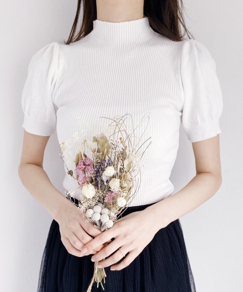 Loueme（ルエム）の「ハイネックパフスリーブリブニット（Tシャツ/カットソー・レディース・ホワイト/ブラック/ベージュ/レッド/ブルー・FREE）」の10枚目の写真