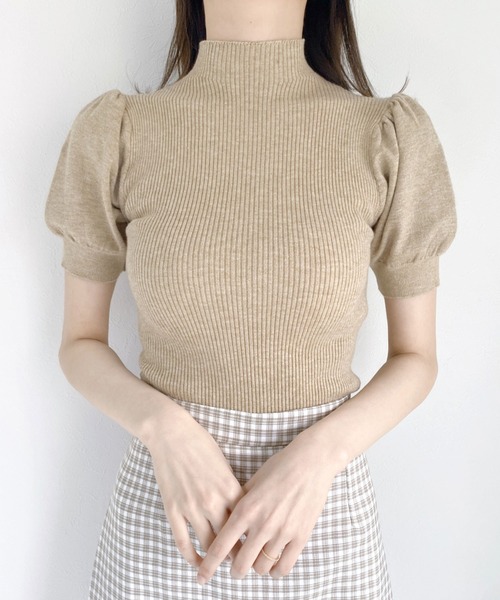 Loueme（ルエム）の「ハイネックパフスリーブリブニット（Tシャツ/カットソー・レディース・ホワイト/ブラック/ベージュ/レッド/ブルー・FREE）」の15枚目の写真