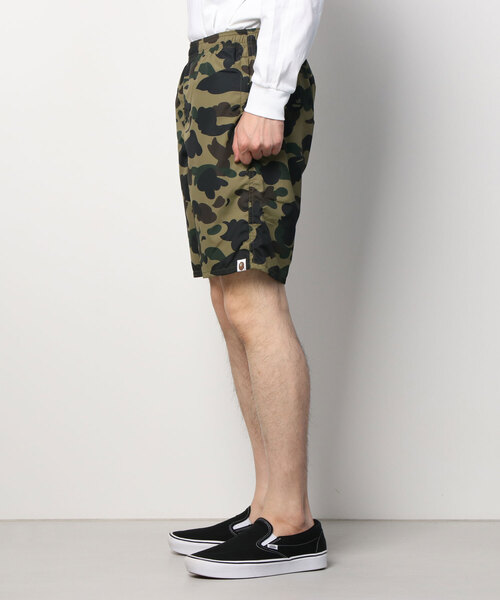 A BATHING APE(アベイシングエイプ)の「1ST CAMO BEACH SHORTS M(水着・メンズ・グリーン/イエロー・LARGE/MEDIUM/XX-LARGE/X-LARGE/SMALL)」の5枚目の写真