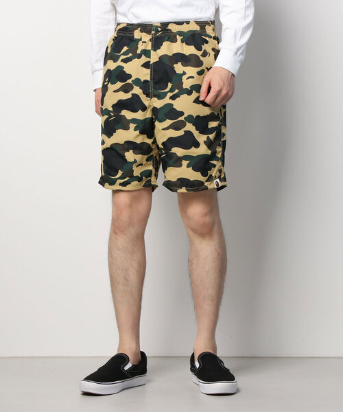 A BATHING APE(アベイシングエイプ)の「1ST CAMO BEACH SHORTS M(水着・メンズ・グリーン/イエロー・LARGE/MEDIUM/XX-LARGE/X-LARGE/SMALL)」の8枚目の写真