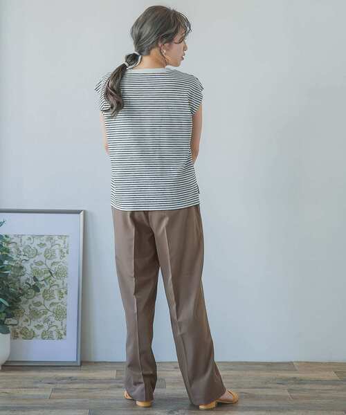 ITEMS URBANRESEARCH(アイテムズ アーバンリサーチ)の「カラーイージーワイドパンツ(その他パンツ・レディース・ベージュ/レッド/ブラック/モカ・SMALL/MEDIUM/LARGE)」の11枚目の写真